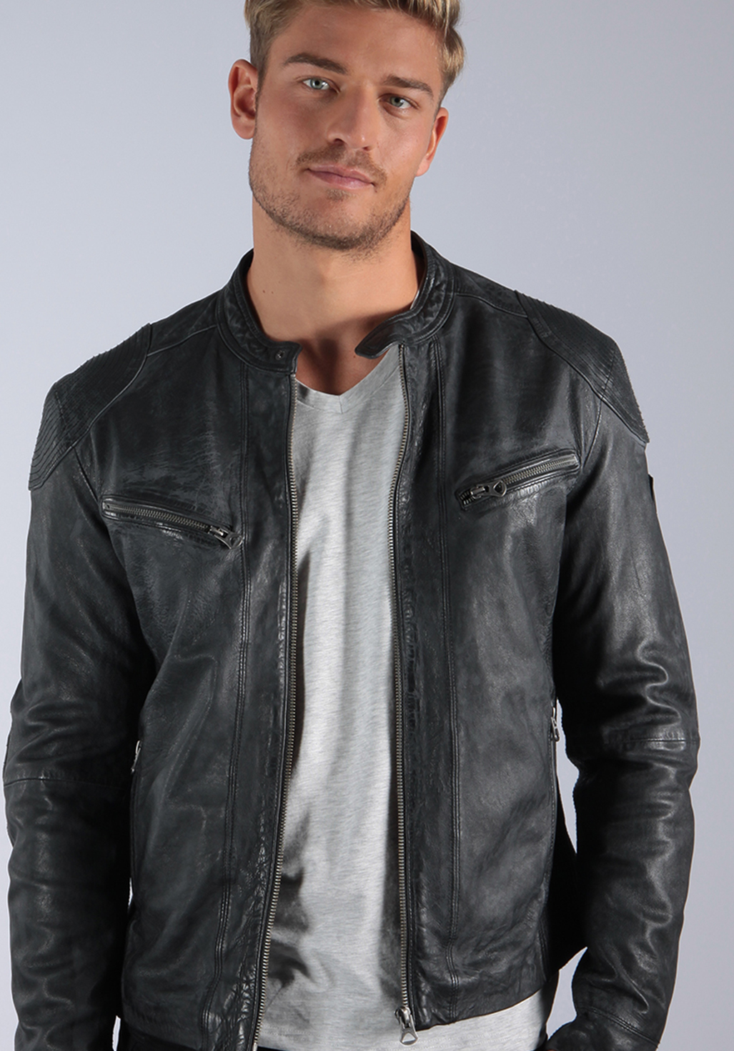 Leather jacket with buttoned collar Tito - Kaporal